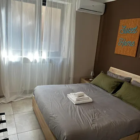 Sweet Apartment *
